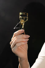 Load image into Gallery viewer, #CURLPOWER LASH CURLER