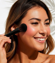 Load image into Gallery viewer, DarcyMM vegan beauty bronzer blush highlighter cruelty-free makeup