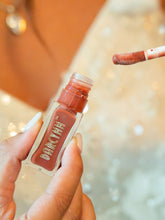 Load image into Gallery viewer, Shade 2 Gloss Boss Hydrating Lip Gloss
